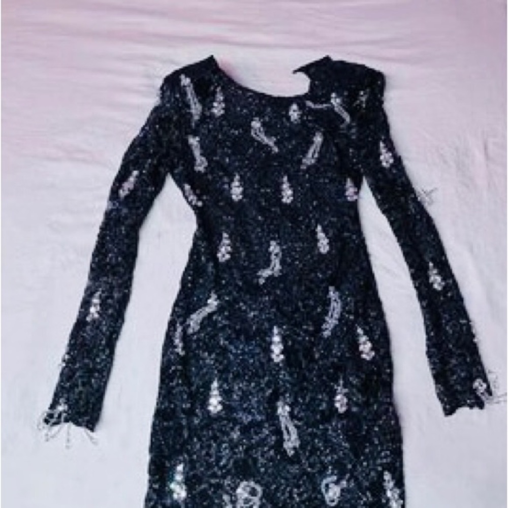Women dress size 4
